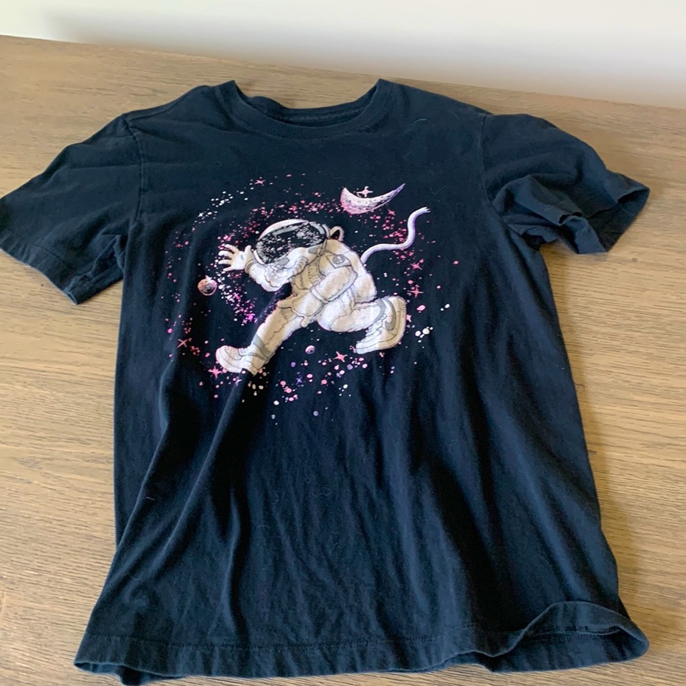 I am selling a black Nike tshirt that is a mens adult small